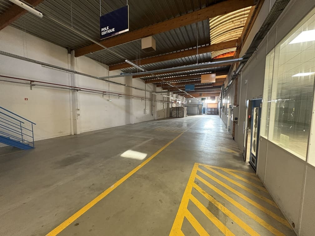 
                                                Location
                                                 À louer – Local industriel de 1 326 m² à Colombes - Hauts-de-Seine (92)