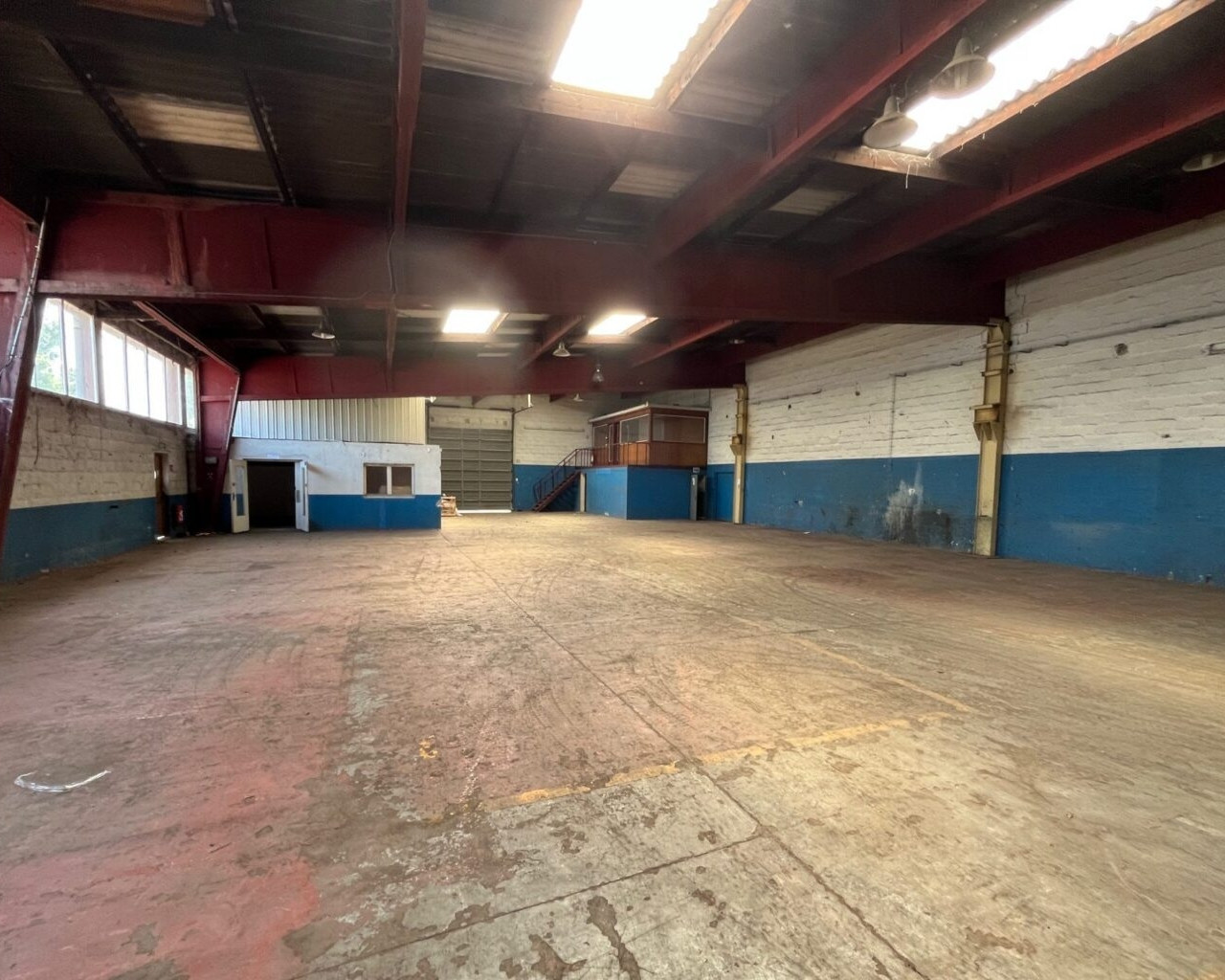 
                                                Location
                                                 À louer – Local industriel de 1 520 m² à Sandouville – Seine-Maritime (76)