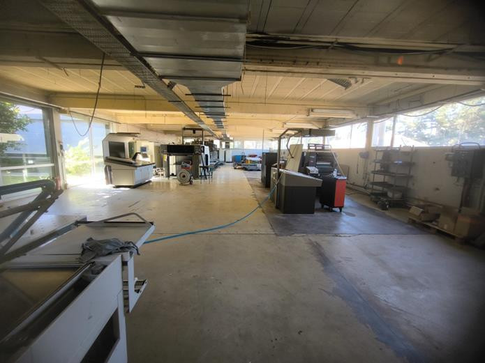 
                                                Location
                                                 À louer – Local Industriel de 1 613 m² à Cavaillon – Vaucluse (84)