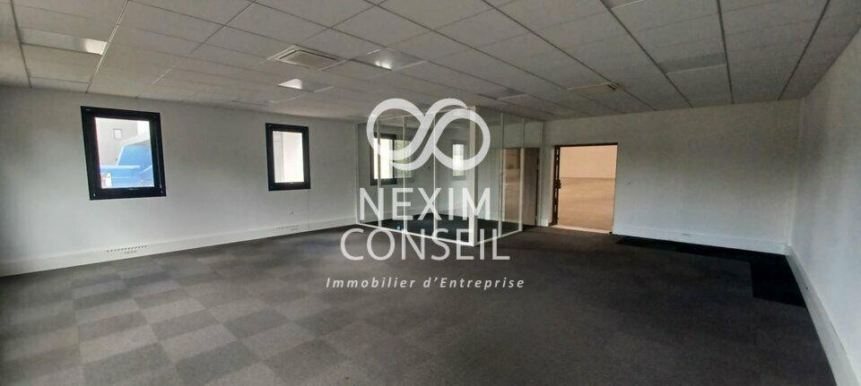 
                                                Location
                                                 À louer – Local Industriel de 2 179 m² à Villeneuve-la-Garenne – Hauts-de-Seine (92)