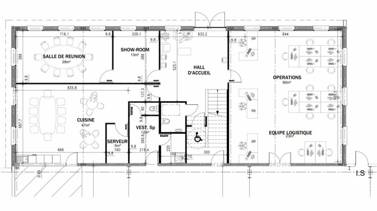 
                                                Location
                                                 À louer – Local Industriel de 2 179 m² à Villeneuve-la-Garenne – Hauts-de-Seine (92)