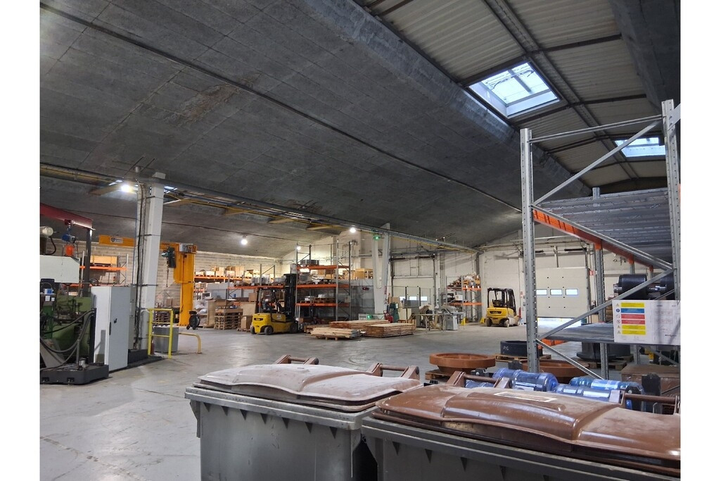 
                                                Location
                                                 À louer – Local industriel de 3 479 m² à Dreux – Eure-et-Loir (28)