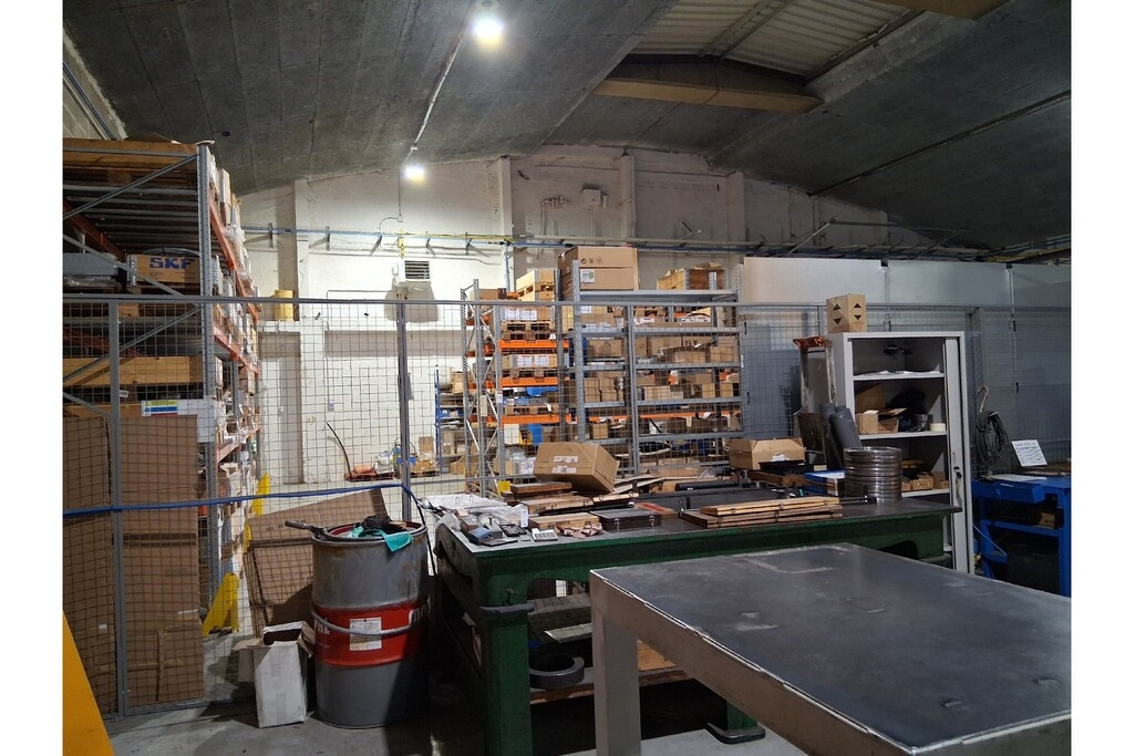 
                                                Location
                                                 À louer – Local industriel de 3 479 m² à Dreux – Eure-et-Loir (28)