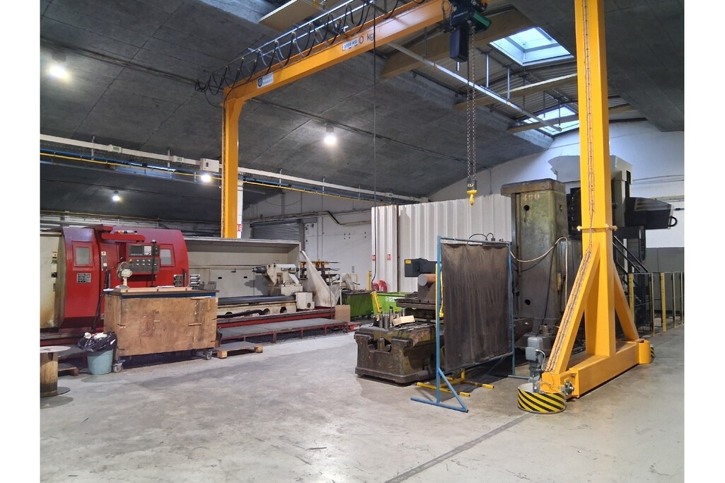 
                                                Location
                                                 À louer – Local industriel de 3 479 m² à Dreux – Eure-et-Loir (28)