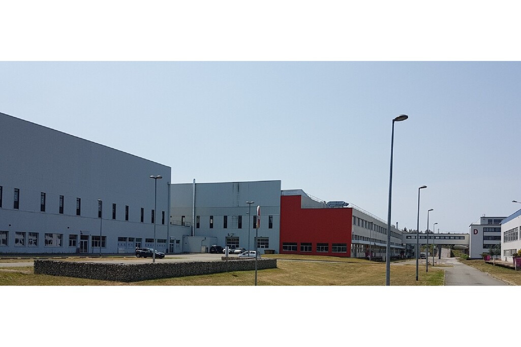 
                                                Location
                                                 À louer – Local industriel de 3 479 m² à Dreux – Eure-et-Loir (28)