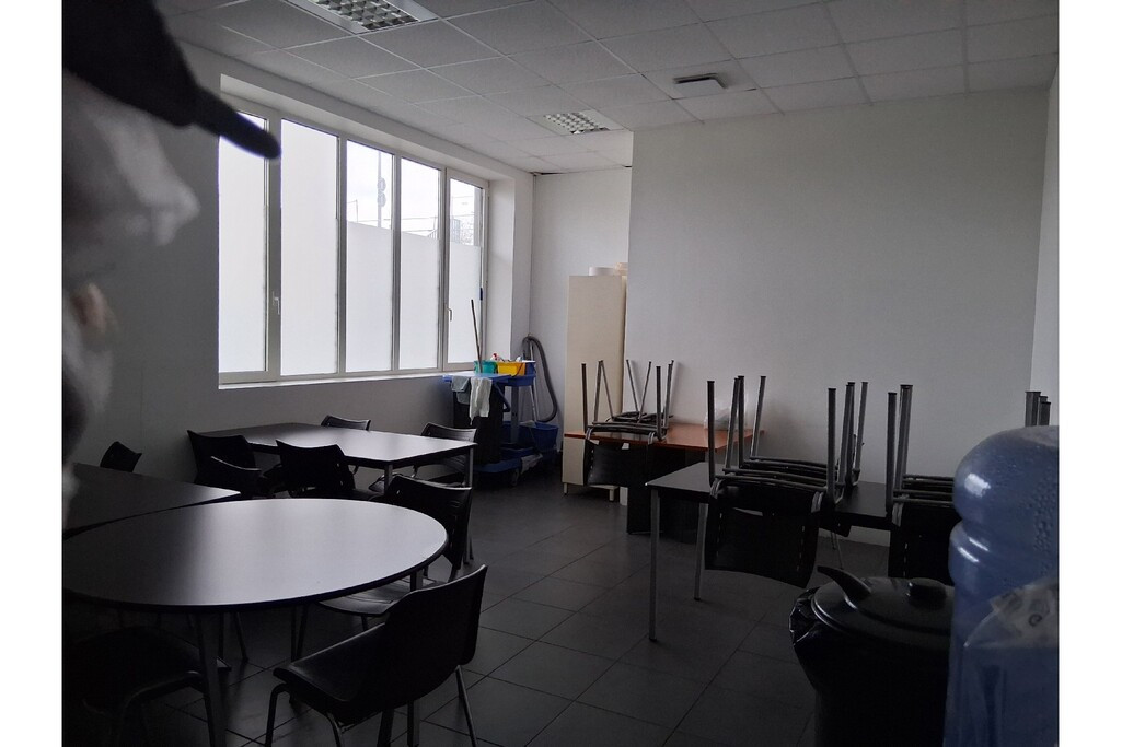 
                                                Location
                                                 À louer – Local industriel de 3 479 m² à Dreux – Eure-et-Loir (28)
