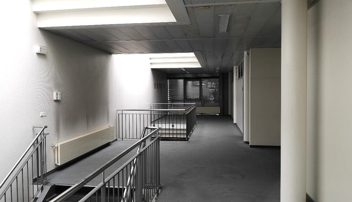 
                                                Location
                                                 A louer - Local industriel de 3000 m² dans la Zone de la Pompelle à Reims - Marne (51)