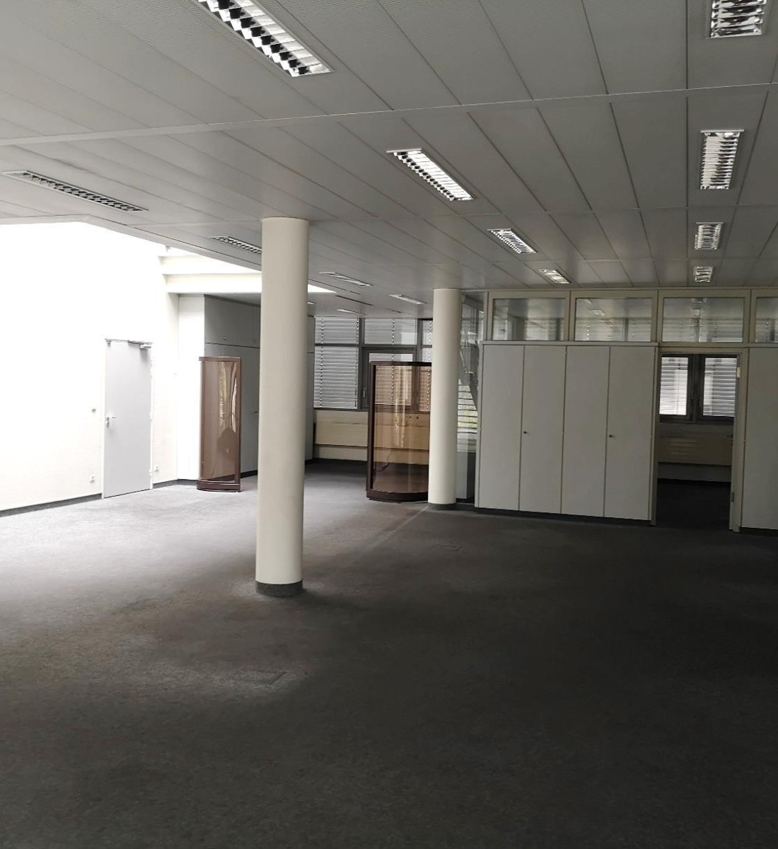 
                                                Location
                                                 A louer – Local industriel de 3000 m² dans la Zone de la Pompelle à Reims – Marne (51)