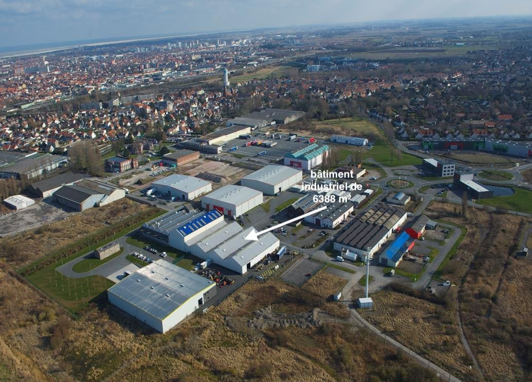 
                                                Location
                                                 À louer – Local industriel de 6 388 m² dans la zone d'activités de Coquelles – Pas-de-Calais (62)