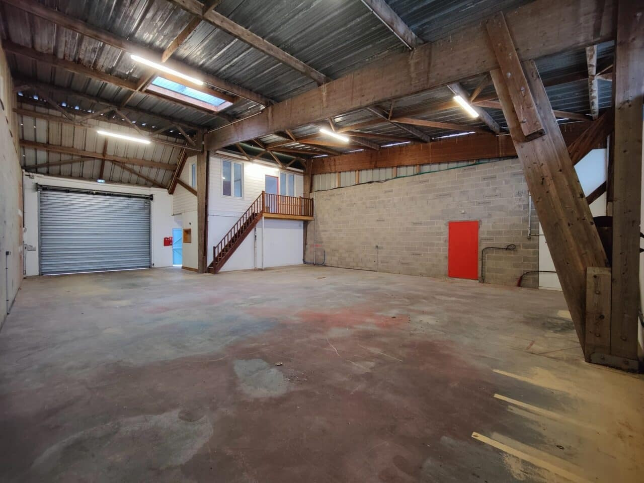 
                                                Location
                                                 À louer – Local Industriel de 681 m² à proximité de Rouen – Seine-Maritime (76)