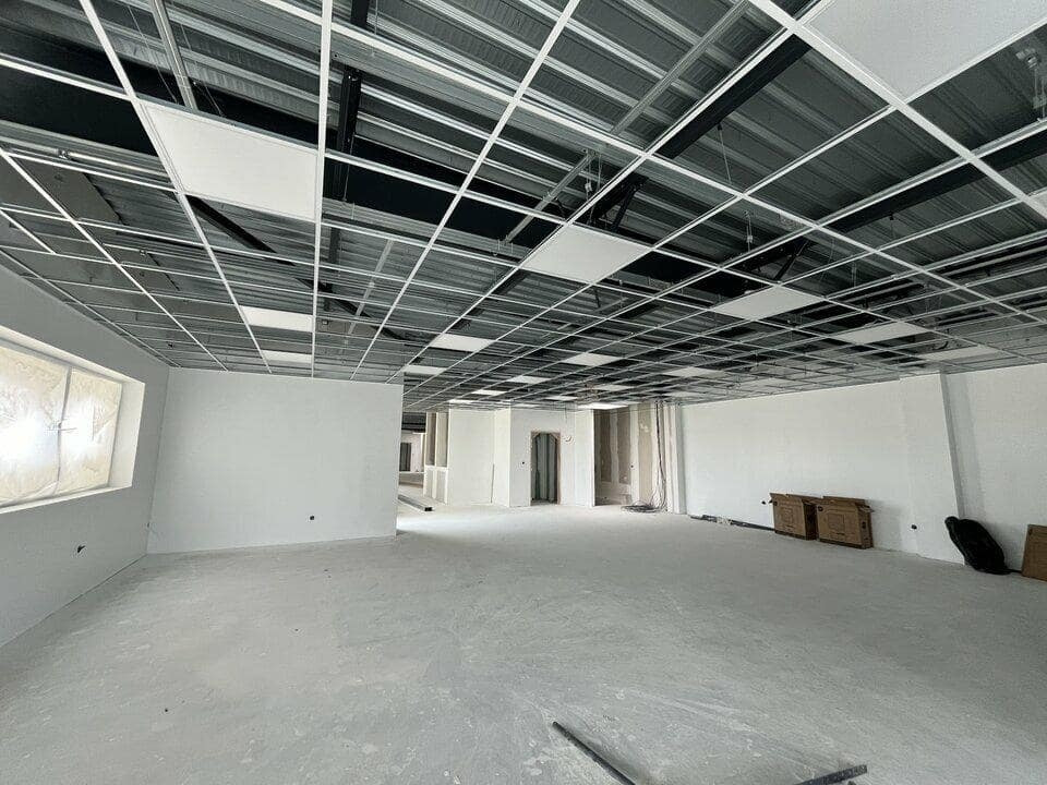 
                                                Location
                                                 À louer – Locaux d'Activités à partir de 351 m² à Saint-Léonard - Marne (51)