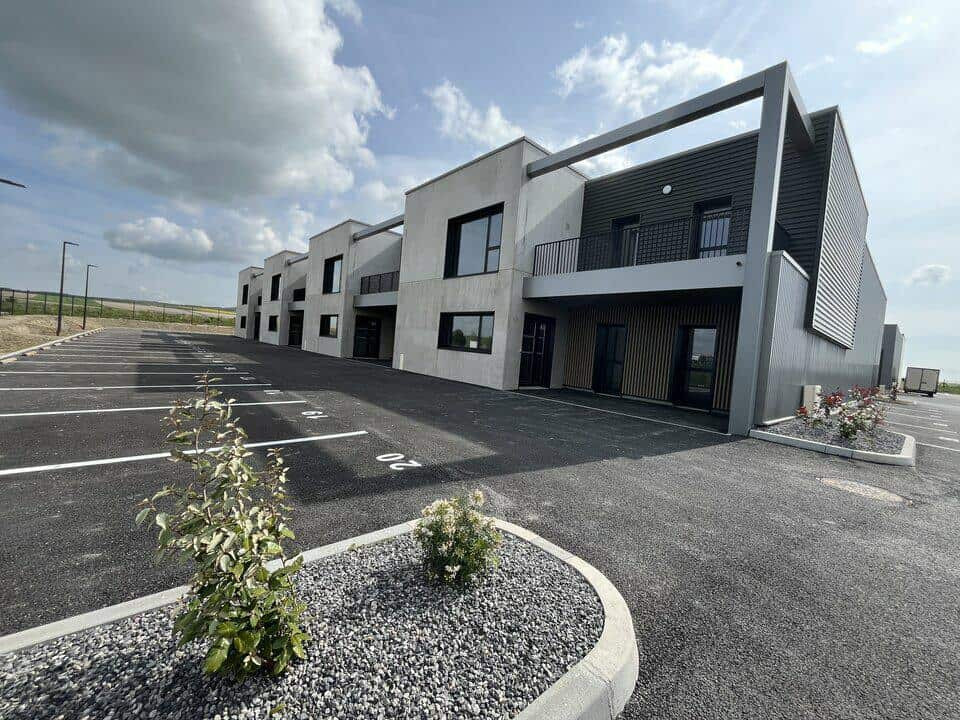 
                                                Location
                                                 À louer – Locaux d'Activités à partir de 400 m² à Saint-Léonard – Marne (51)