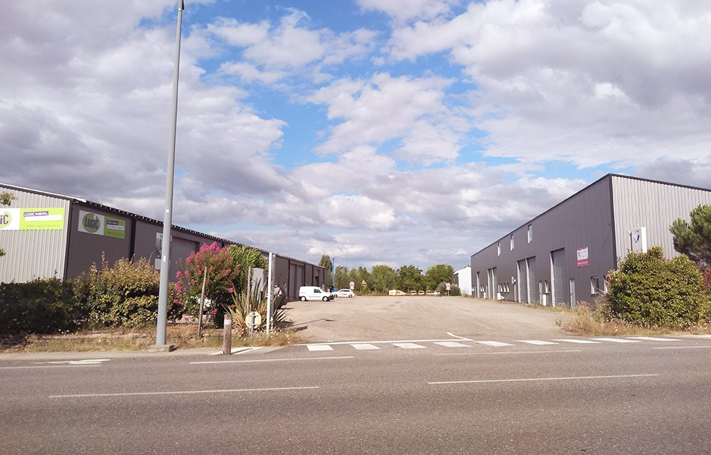 
                                                Location
                                                 À louer – Locaux d'activités de 200 à 600 m² spécialisés dans l'agroalimentaire au sein de l'Ecoparc Valorizon à Damazan – Lot-et-Garonne (47)