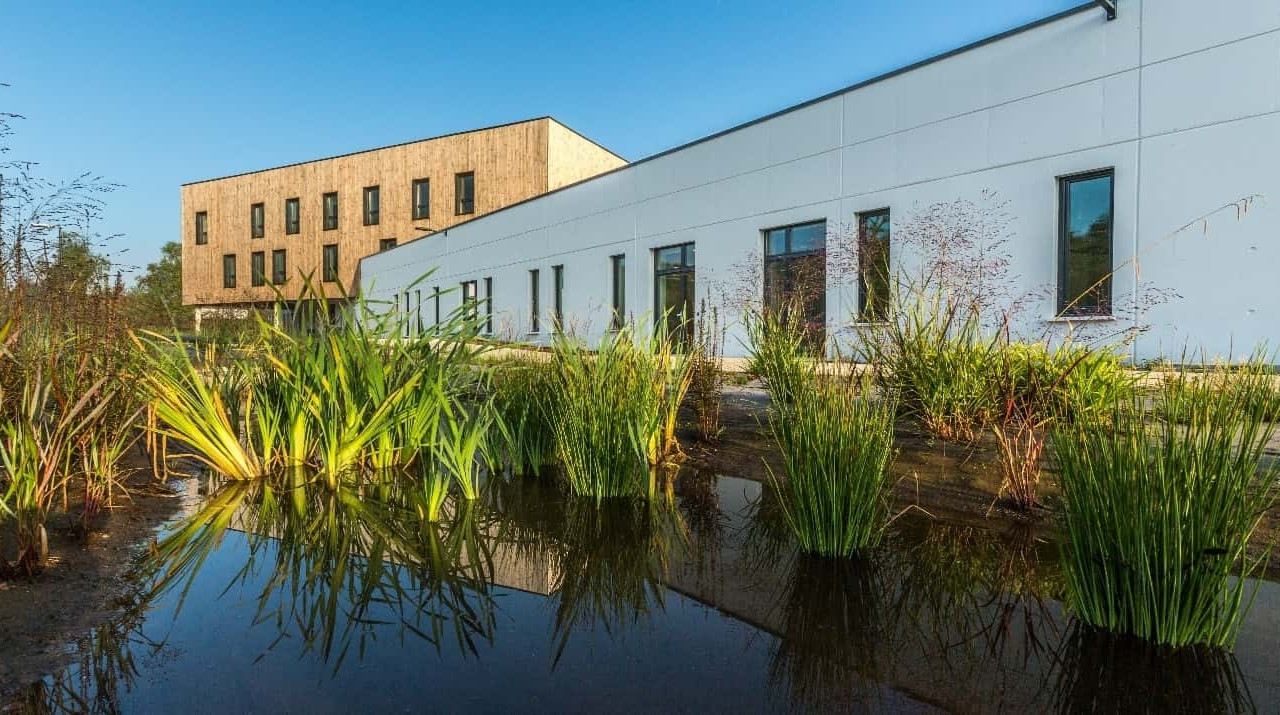 
                                                Location
                                                 À louer : Locaux d'activités de 30 m² à 90 m² en pépinière d'entreprises - Rouen