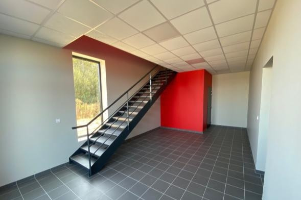 
                                                Location
                                                 À Louer – Locaux d'Activités de 311 à 712 m² à Argenteuil – Val-d'Oise (95)