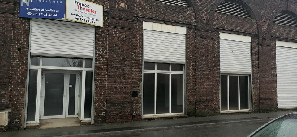 
                                                Location
                                                 À louer – locaux d'activités non divisibles de 300 m² à Anzin à proximité de Valenciennes (59)