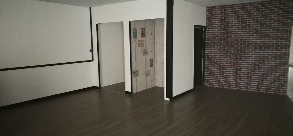 
                                                Location
                                                 À louer – locaux d'activités non divisibles de 300 m² à Anzin à proximité de Valenciennes (59)