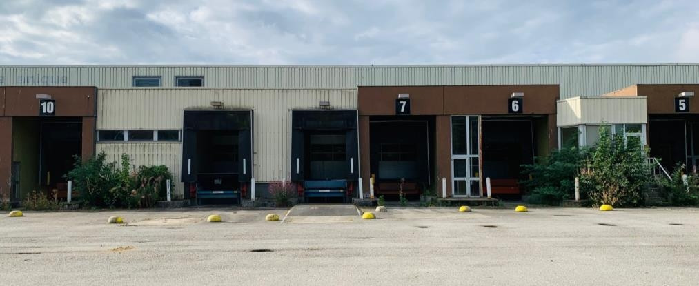 
                                                Location
                                                 À louer – Locaux Industriels de 25 000 m² divisibles à partir de 1 500 m² à Evreux – Eure (27)