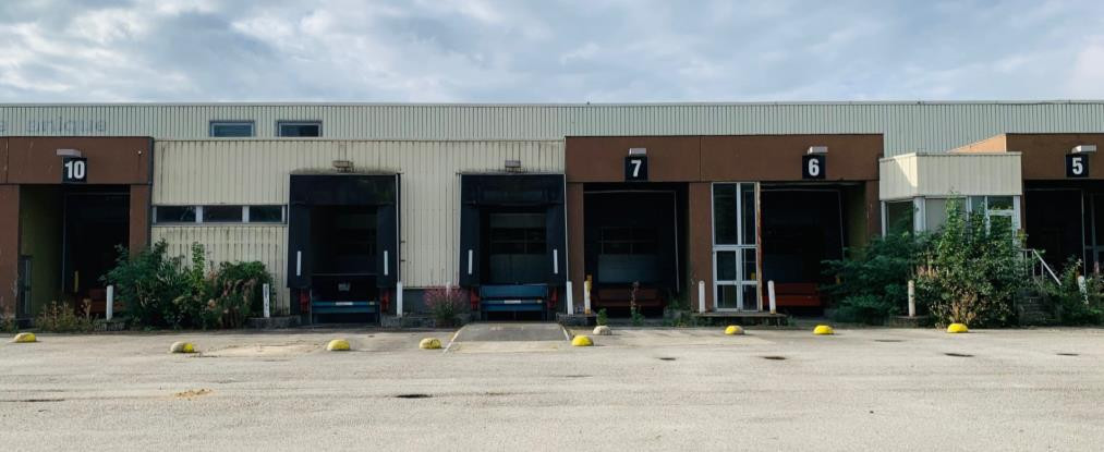 
                                                Location
                                                 À louer – Locaux Industriels de 25 000 m² divisibles à partir de 1 500 m² à Evreux – Eure (27)