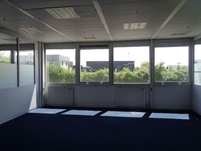 
                                                Location
                                                 À louer – Locaux Industriels de 25 000 m² divisibles à partir de 1 500 m² à Evreux – Eure (27)