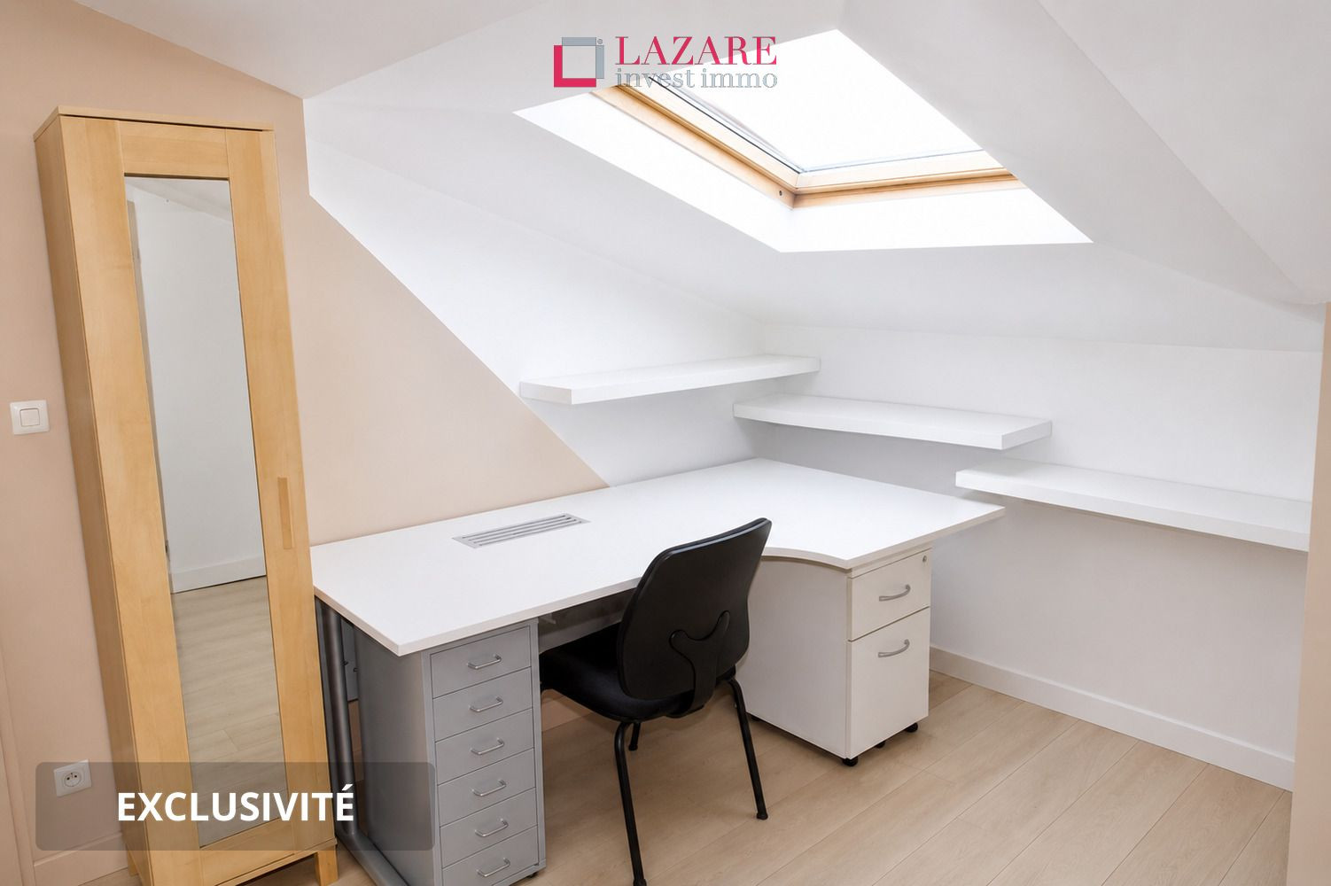 
                                                Location
                                                 A LOUER MAISON T2