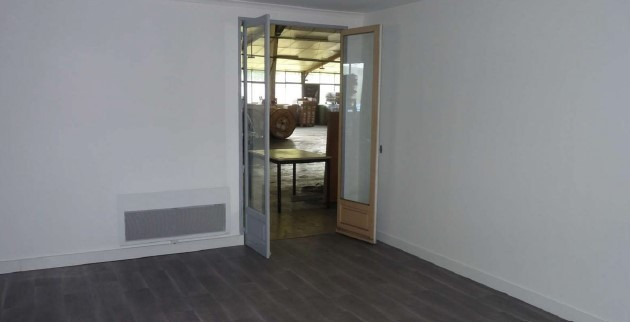 
                                                Location
                                                 À louer ou à vendre – Bâtiment industriel de 2 500 m² à Egletons – Corrèze (19)