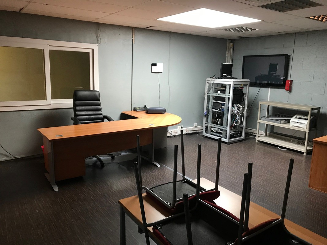
                                                Location
                                                 À louer ou à vendre – Entrepôt industriel de 2 400 m² à Calais – Pas-de-Calais (62)
