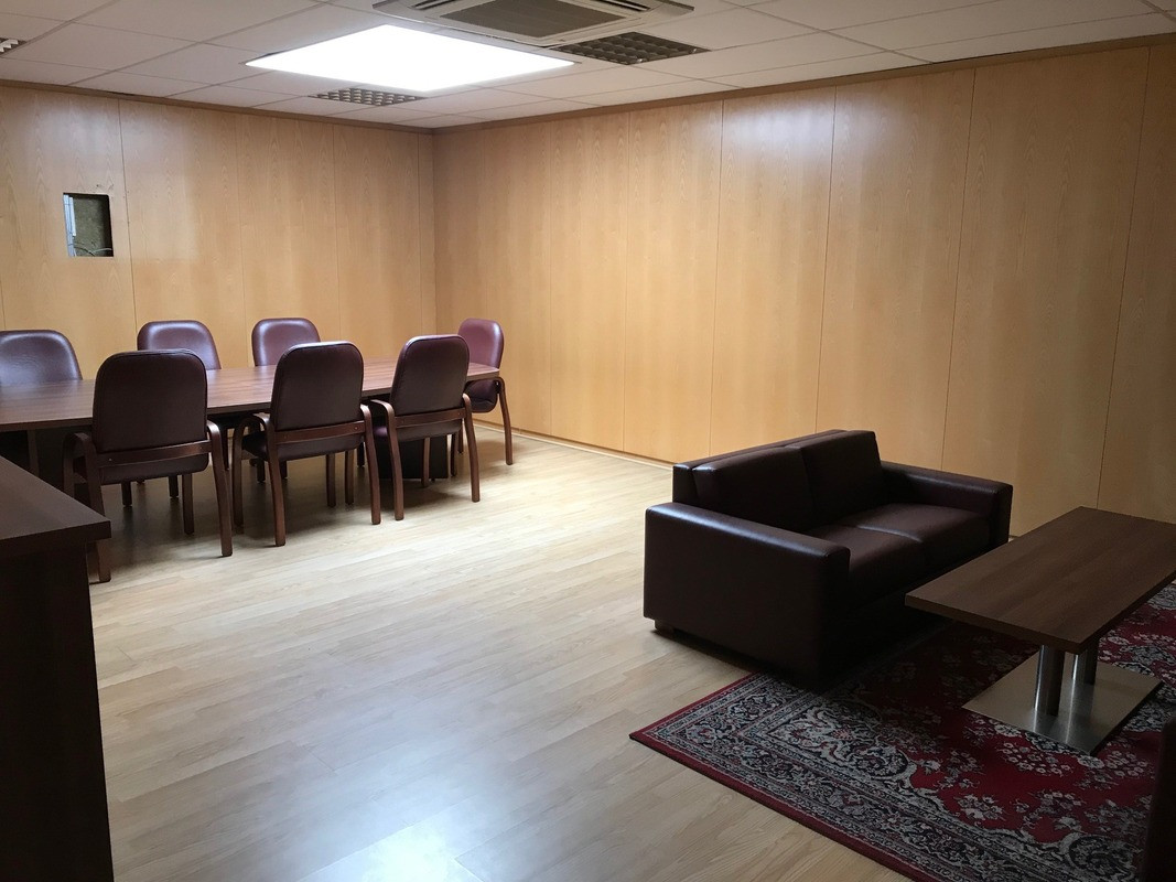 
                                                Location
                                                 À louer ou à vendre – Entrepôt industriel de 2 400 m² à Calais – Pas-de-Calais (62)