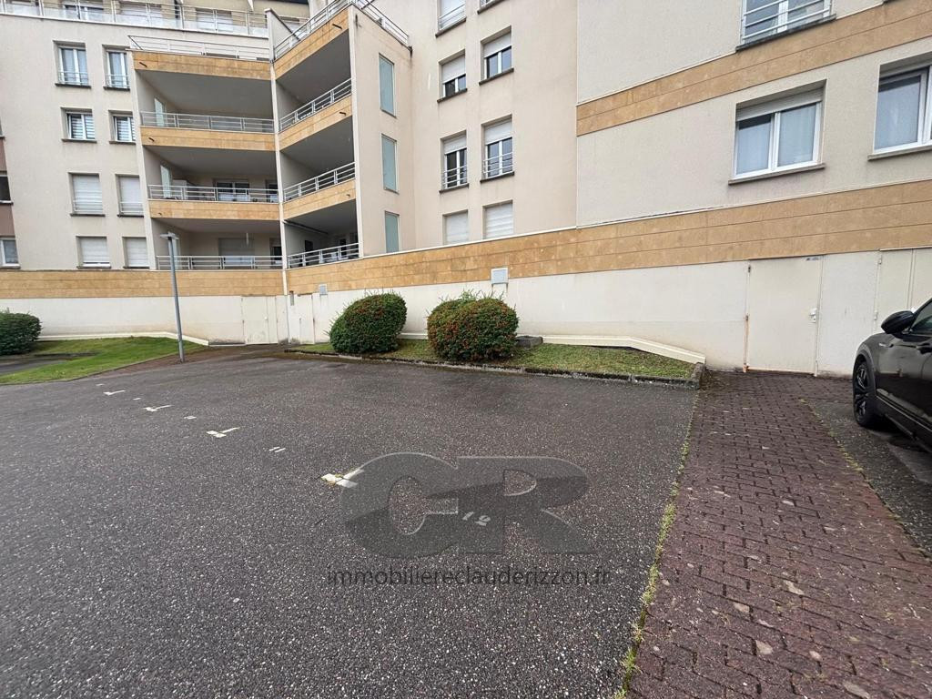 
                                                Location
                                                 A LOUER - PLACE DE PARKING - METZ QUEULEU