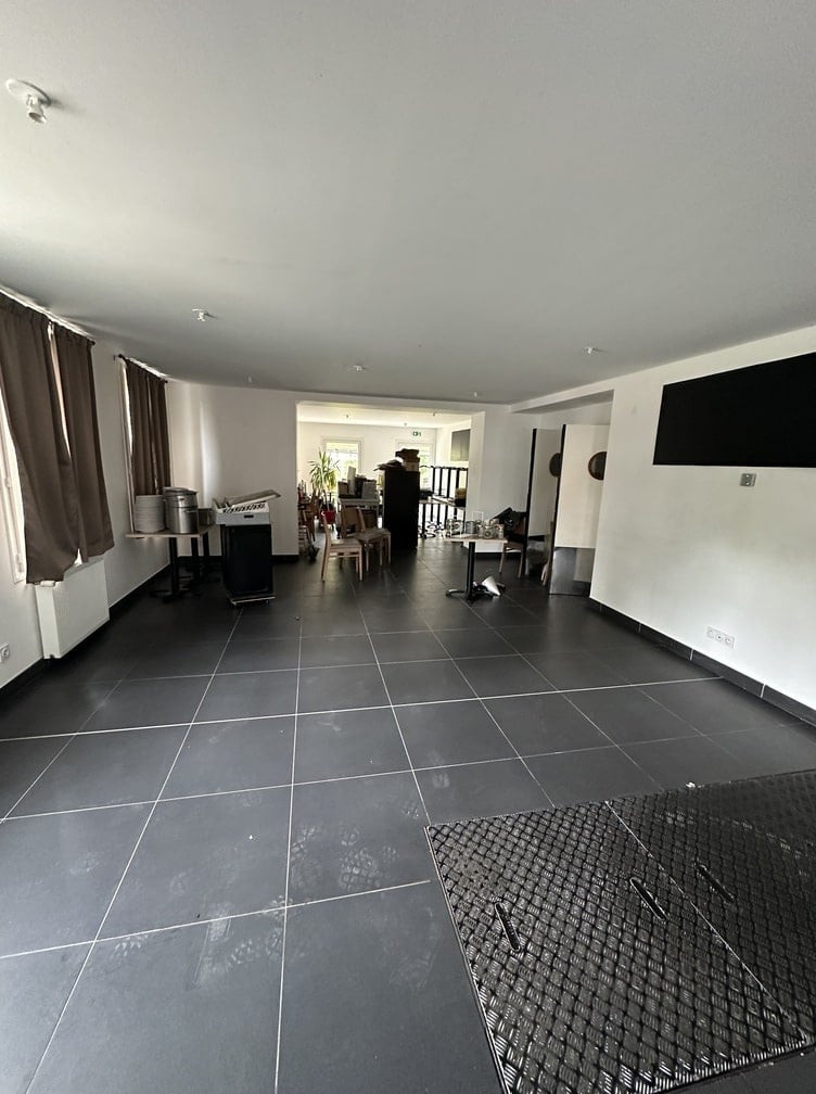 
                                                Location
                                                 À louer – Restaurant de 60 couverts à Aizier – Eure (27)