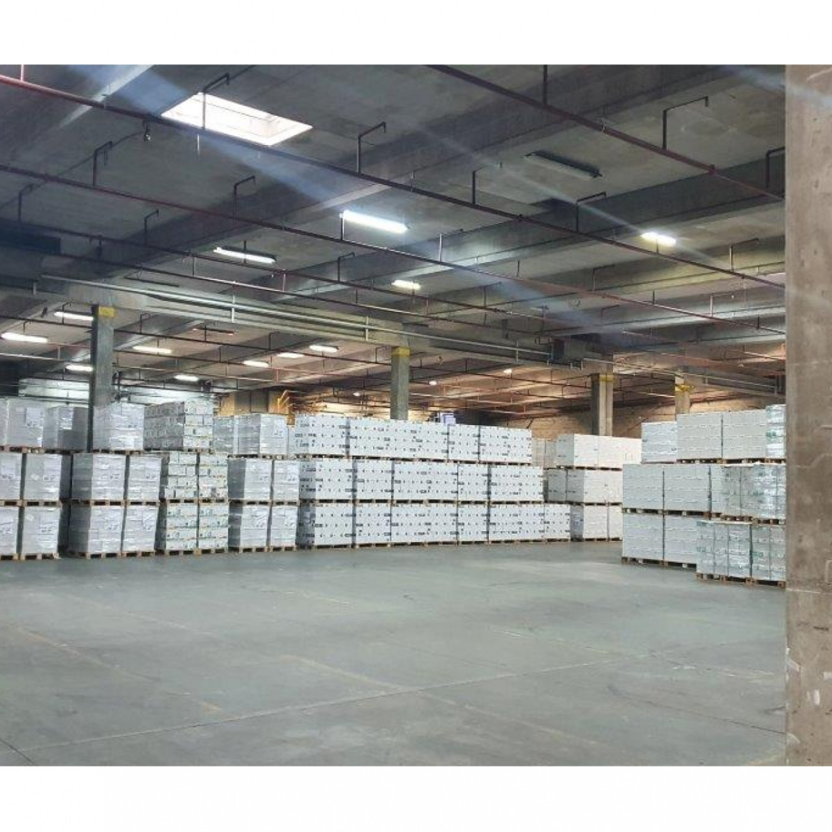 
                                                Location
                                                 À louer – Site industriel de 22 000 m² à Saint-Florent-sur-Cher – Cher (18)