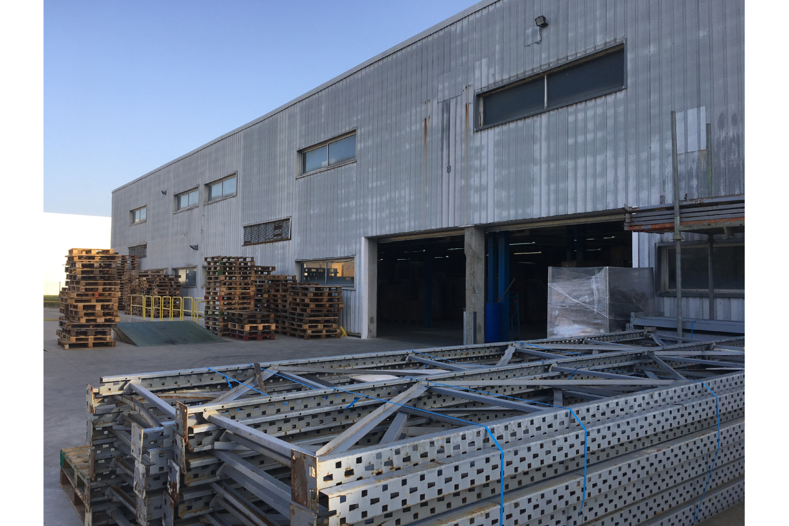 
                                                Location
                                                 À louer – Site industriel de 22 000 m² à Saint-Florent-sur-Cher – Cher (18)