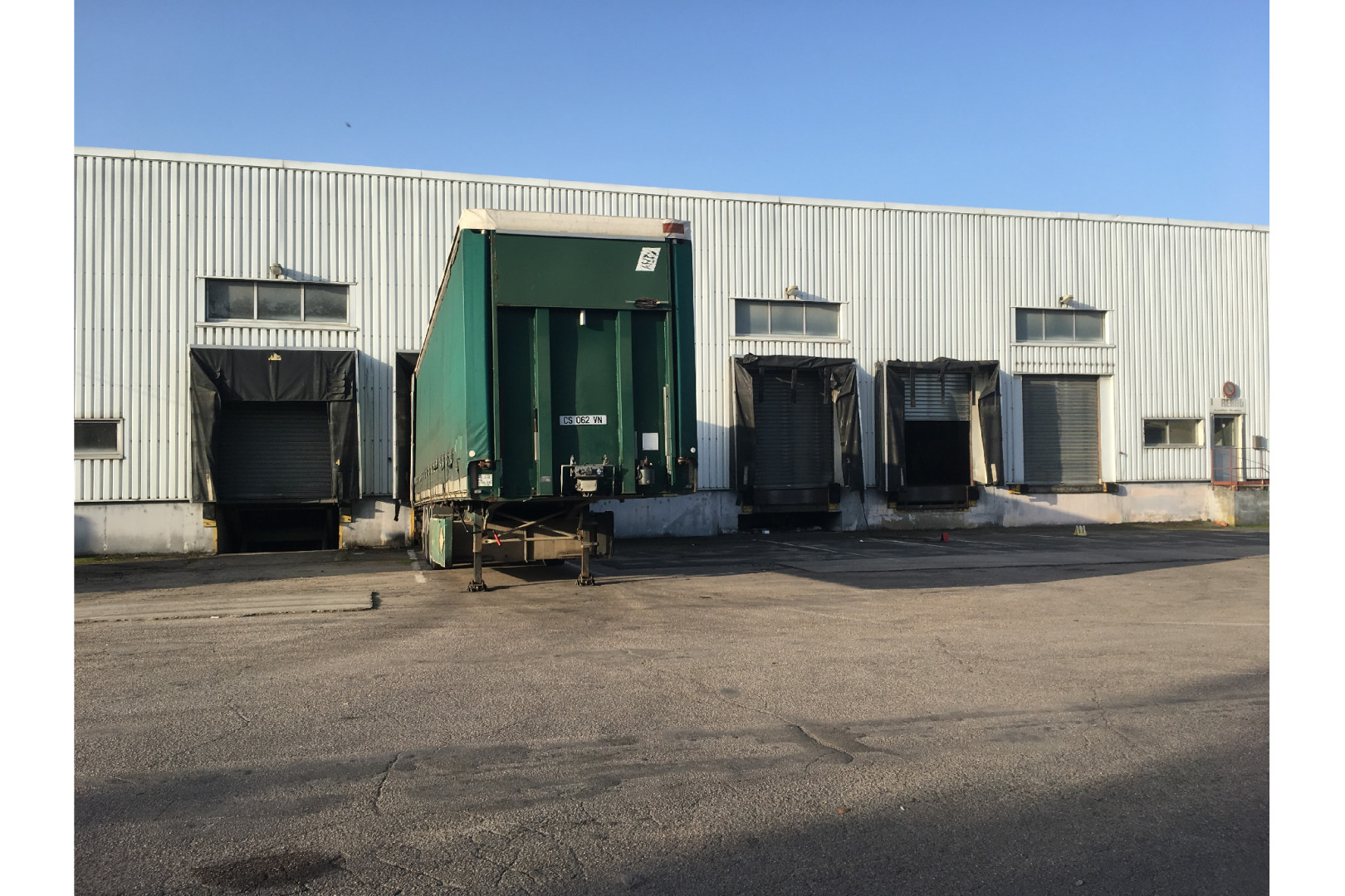 
                                                Location
                                                 À louer – Site industriel de 22 000 m² à Saint-Florent-sur-Cher – Cher (18)