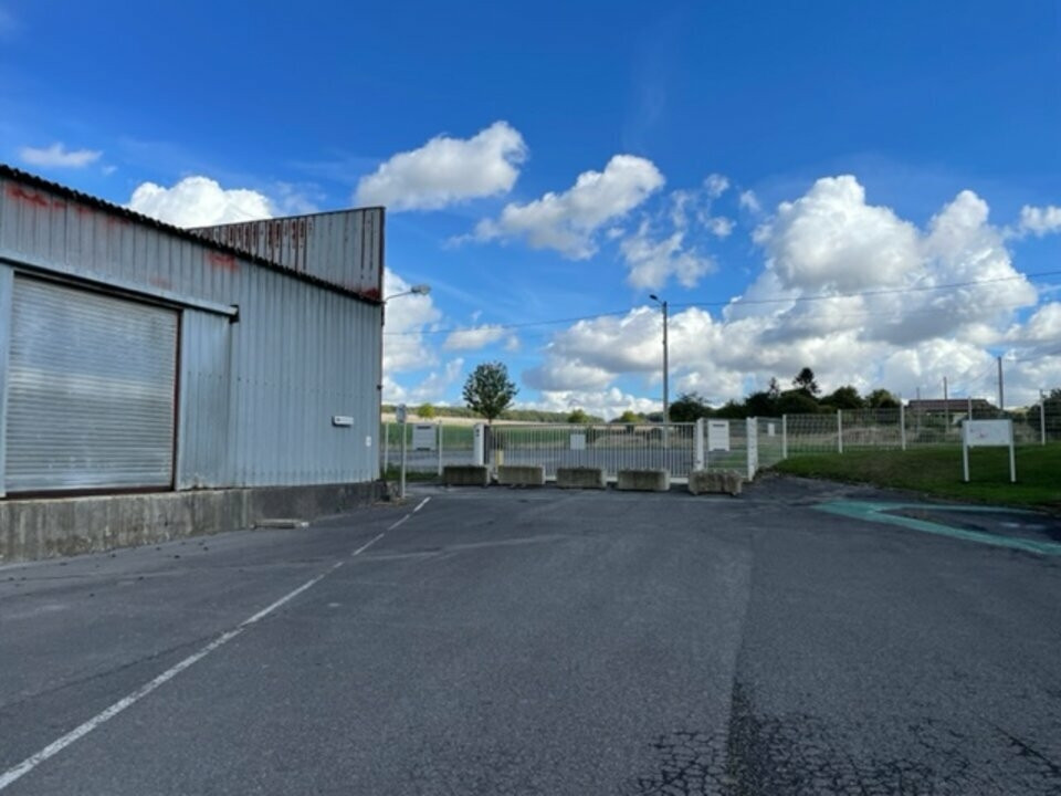 
                                                Location
                                                 À louer – Site logistique de 4 690 m² proche d'Amiens à Moreuil – Somme (80)