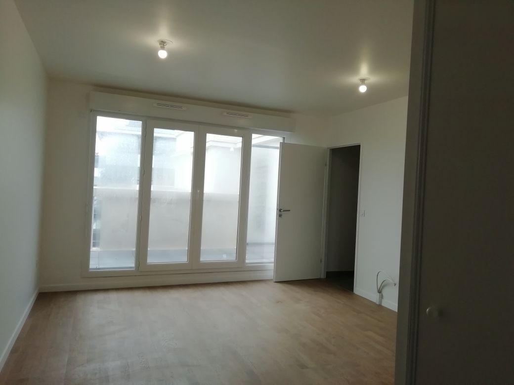 
                                                Location
                                                 A louer studio 25m²
