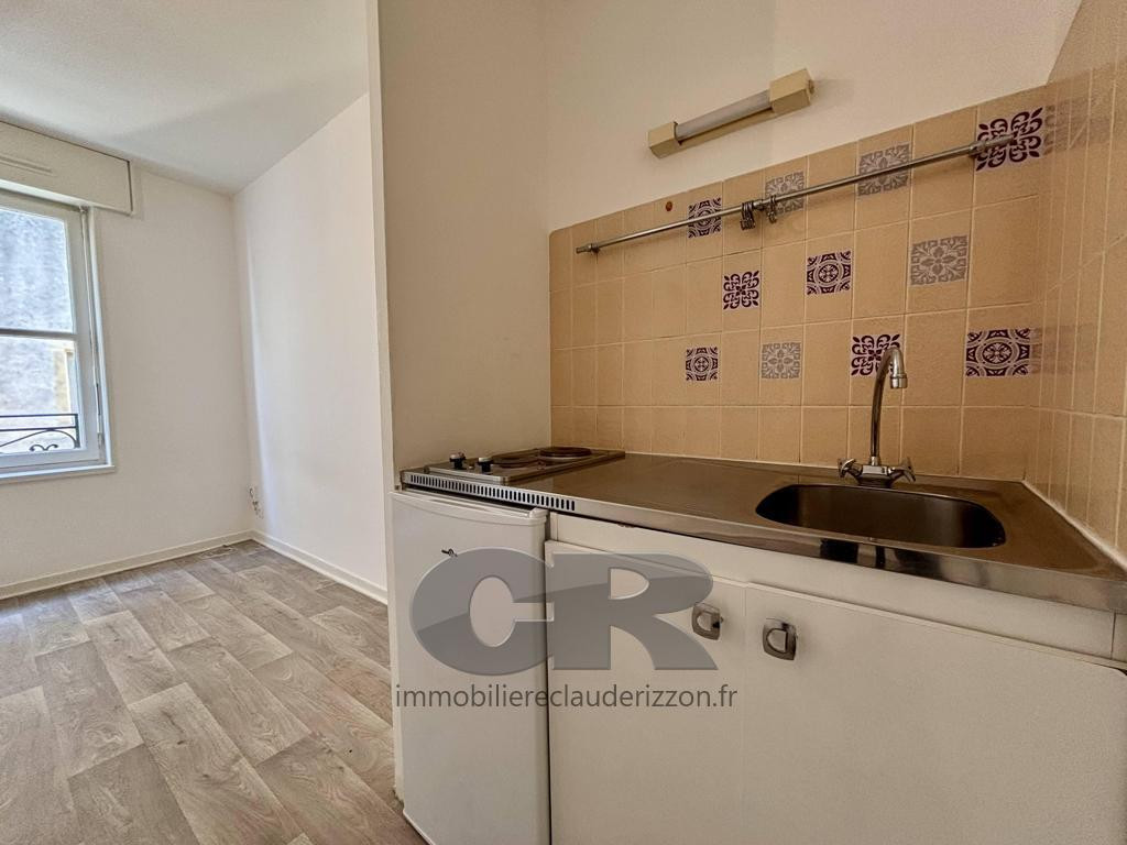 
                                                Location
                                                 A LOUER - STUDIO - METZ CENTRE