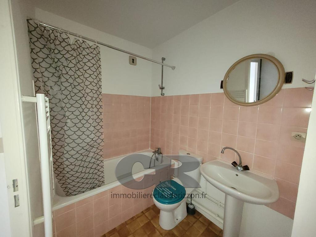 
                                                Location
                                                 A LOUER - STUDIO - METZ GARE