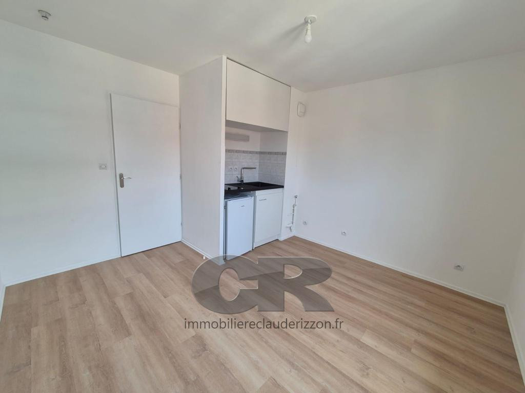 
                                                Location
                                                 A LOUER - STUDIO - METZ PLANTIERES