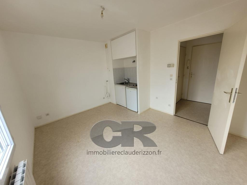 
                                                Location
                                                 a louer - studio - metz sablon