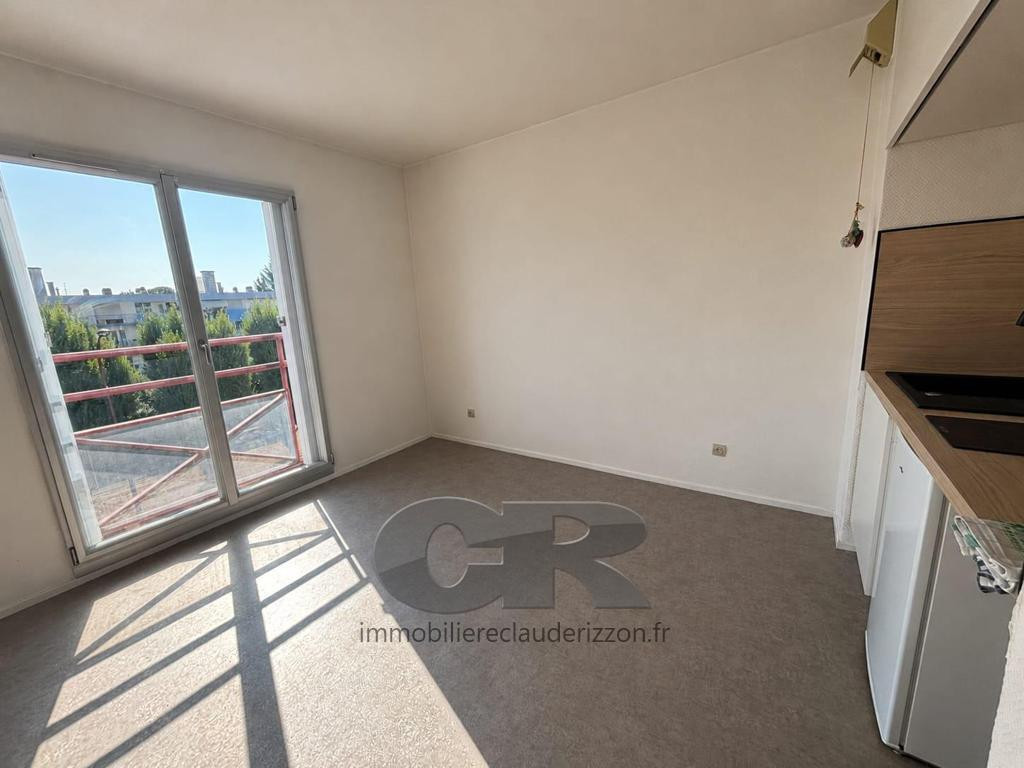 
                                                Location
                                                 A LOUER - STUDIO - METZ SABLON