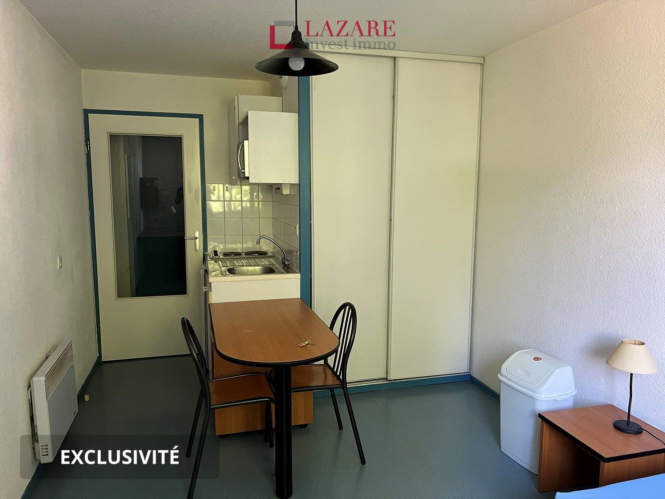 
                                                Location
                                                 A LOUER studio meublé