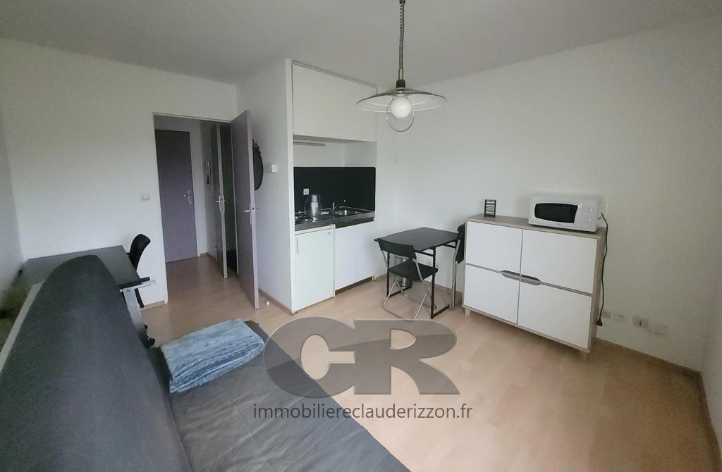 
                                                Location
                                                 A LOUER - STUDIO MEUBLEE - METZ DEVANT LES PONTS