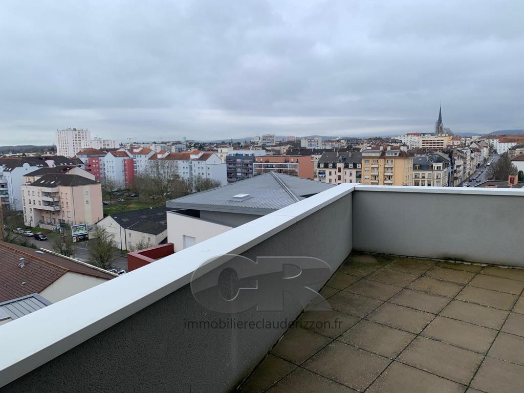 
                                                Location
                                                 A LOUER - SUBLIME T5 EN DUPLEX - METZ SAMPHITHEATRE