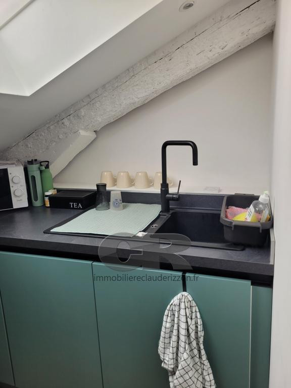 
                                                Location
                                                 A LOUER SUPERBE 3 PIECES MEUBLE CENTRE VILLE
