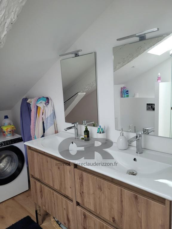 
                                                Location
                                                 A LOUER SUPERBE 3 PIECES MEUBLE CENTRE VILLE