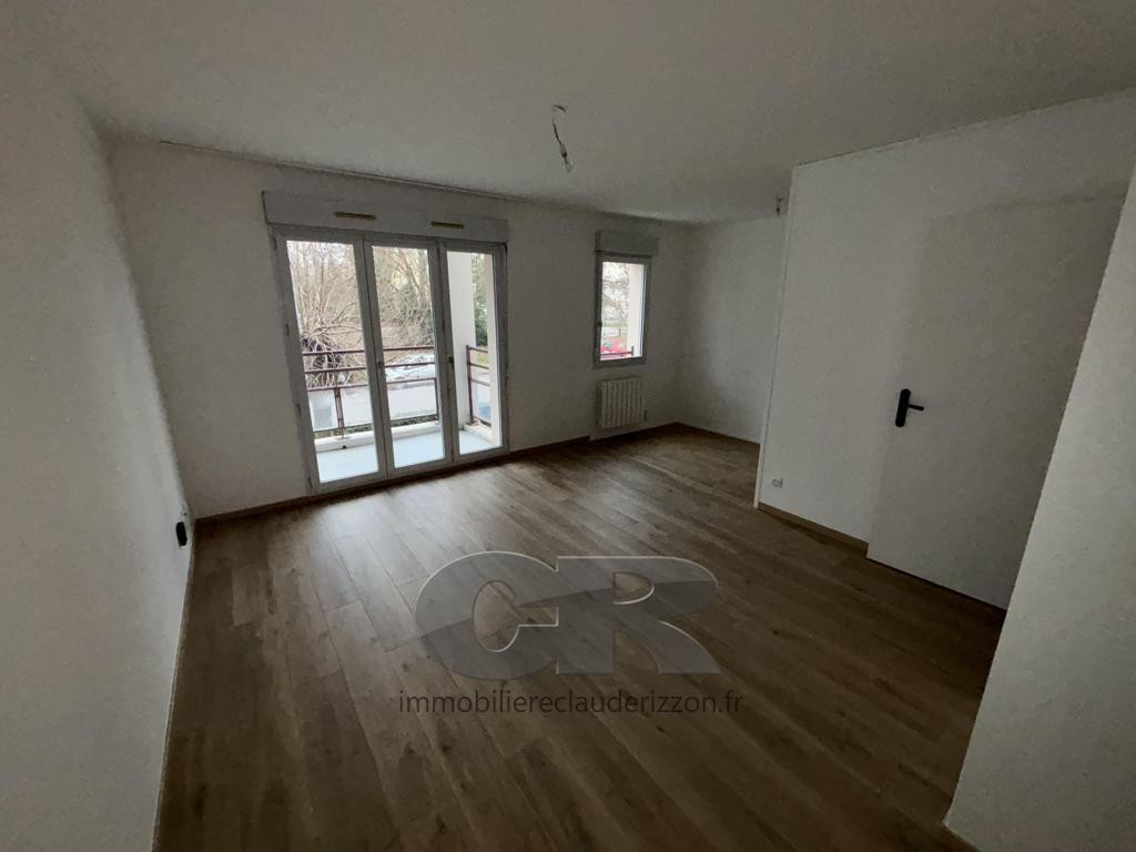 
                                                Location
                                                 A LOUER - T1 BIS - METZ QUEULEU