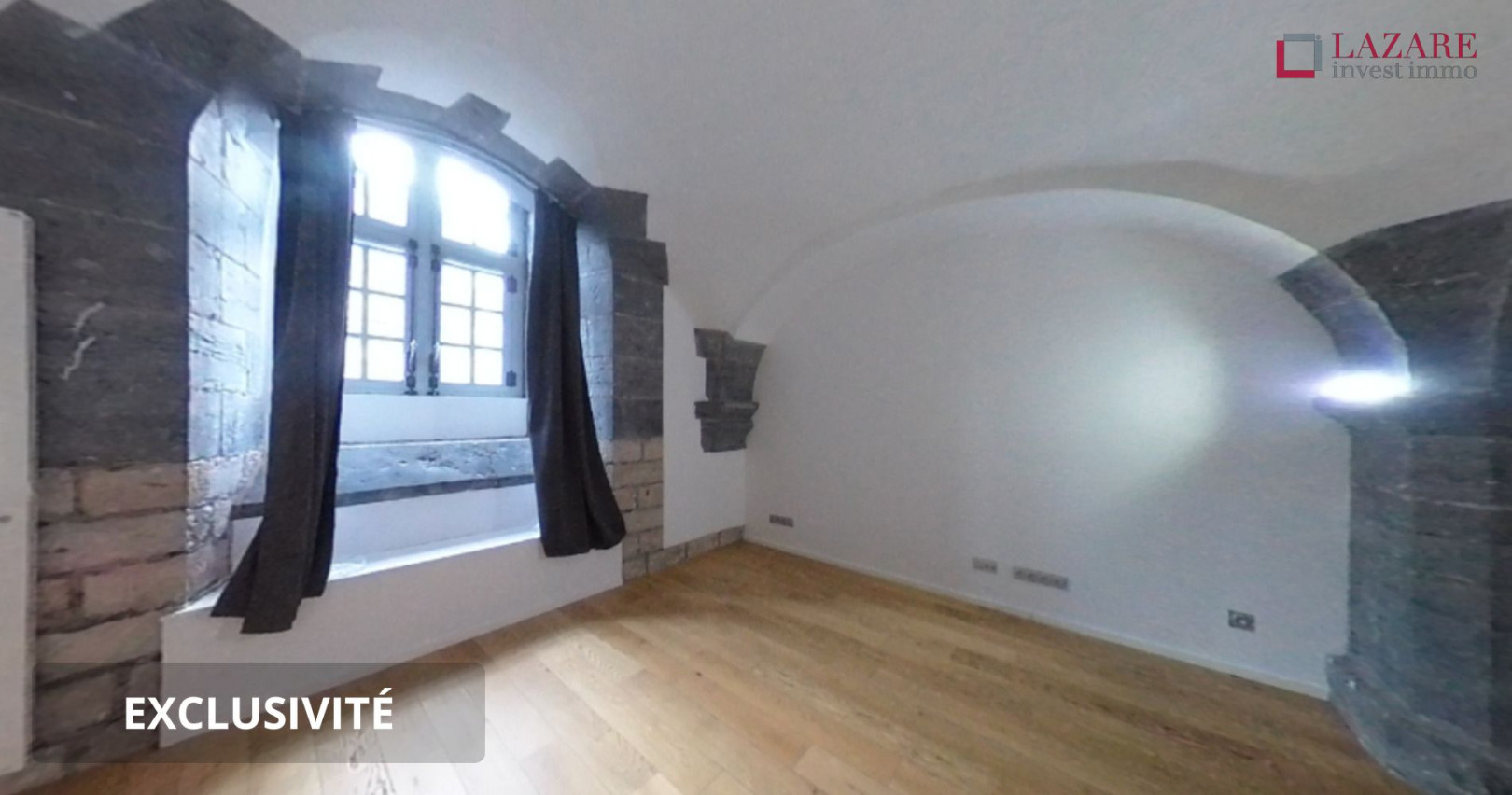 
                                                Location
                                                 A LOUER T1 BIS refait à neuf