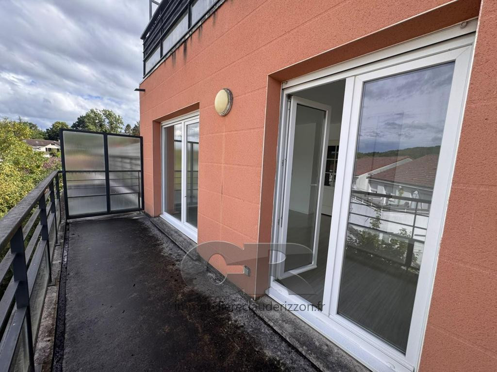
                                                Location
                                                 A LOUER - T1 BIS - ROZERIEULLES