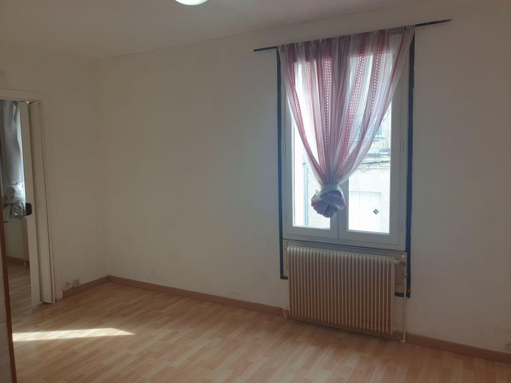 
                                                Location
                                                 A louer T1 libre rue Sullivan 33000 Bordeaux