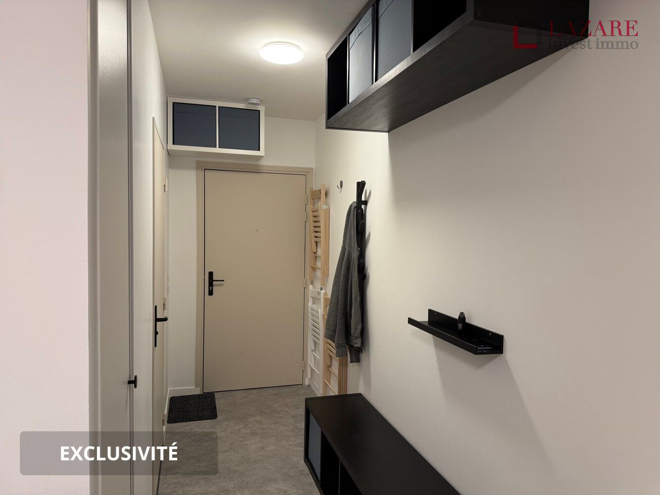 
                                                Location
                                                 A LOUER T1 meublé récent